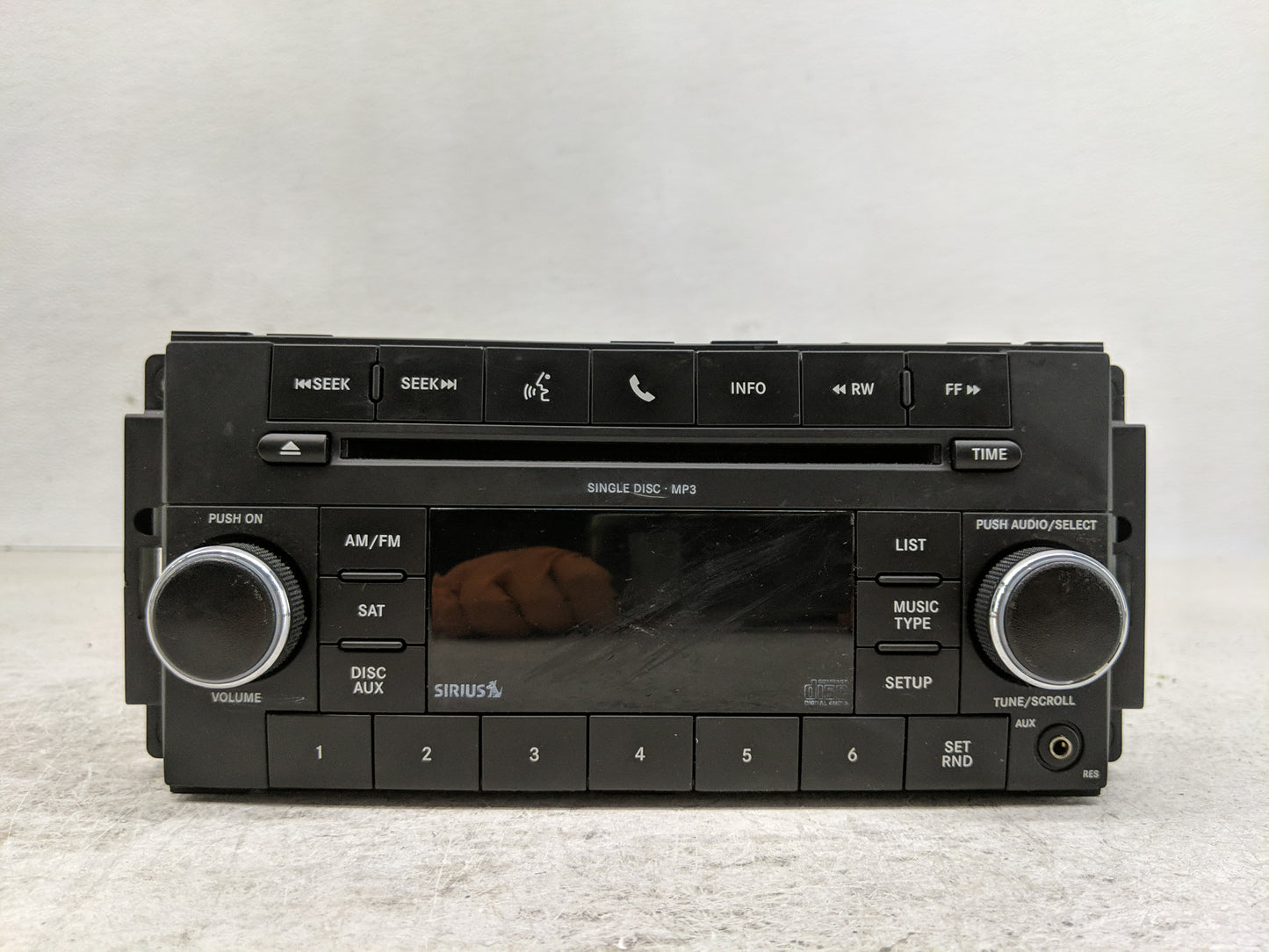 2009-2011 Jeep Liberty Radio AM FM Cd Player Receiver Replacement P/N:P05091117AC Fits Fits 2008 2009 2010 2011 OEM Used Aut