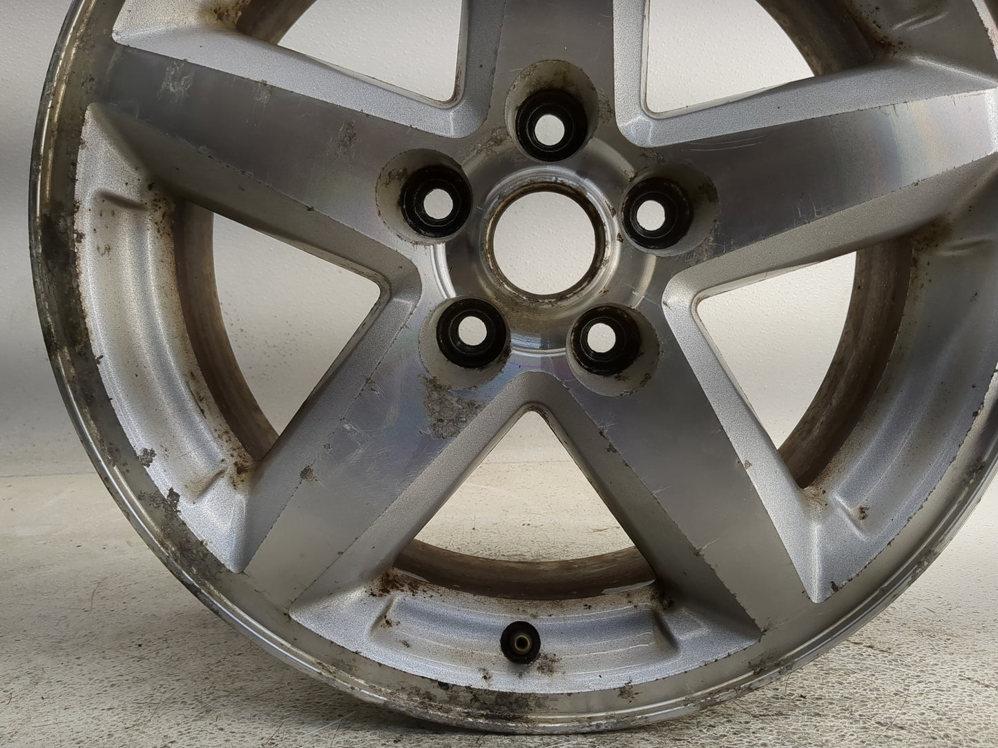 2008-2012 Jeep Liberty Oem Wheel Rim 1318384 - Oemusedautoparts1.com