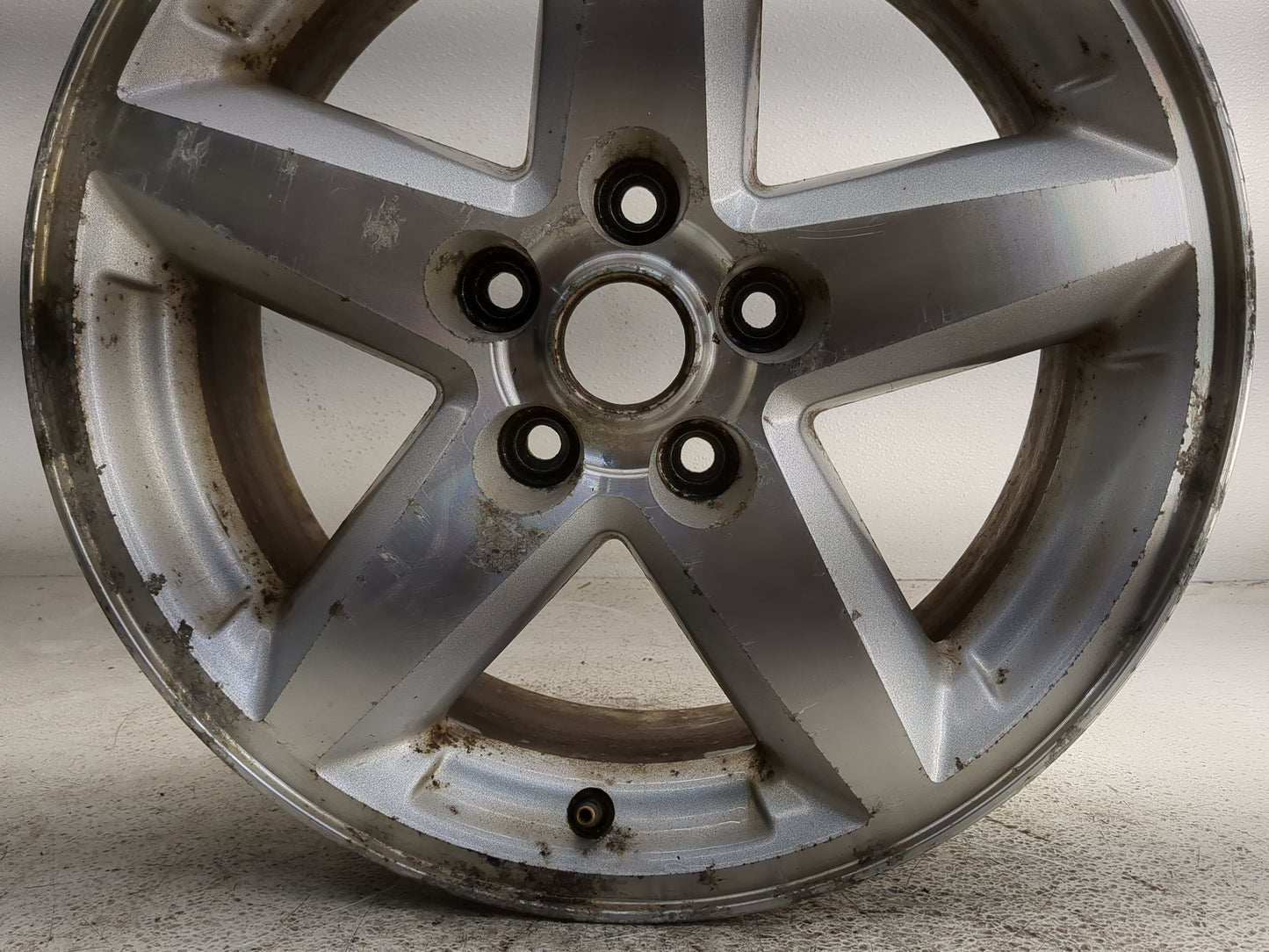 2008-2012 Jeep Liberty Oem Wheel Rim 1318384 - Oemusedautoparts1.com