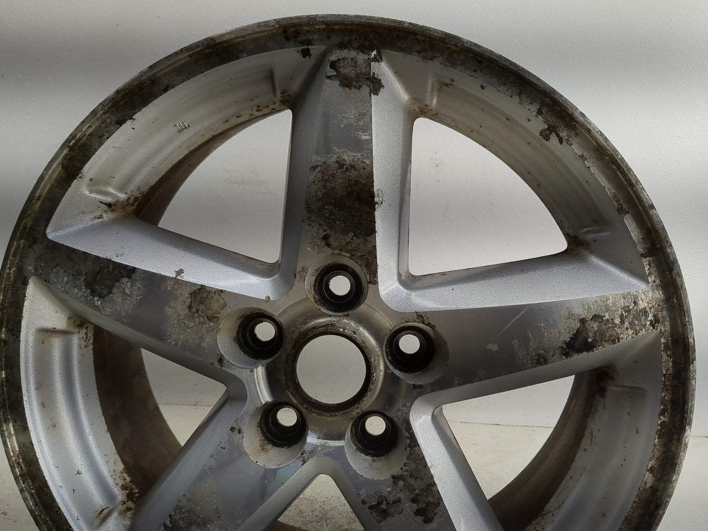 2008-2012 Jeep Liberty Oem Wheel Rim 1318385 - Oemusedautoparts1.com