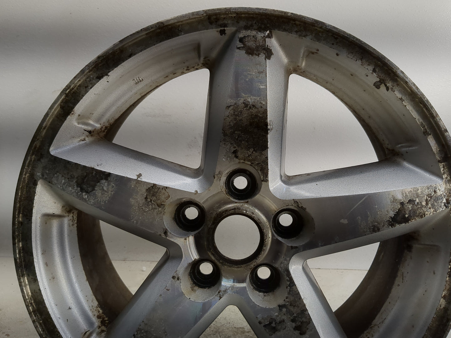 2008-2012 Jeep Liberty Oem Wheel Rim 1318385 - Oemusedautoparts1.com