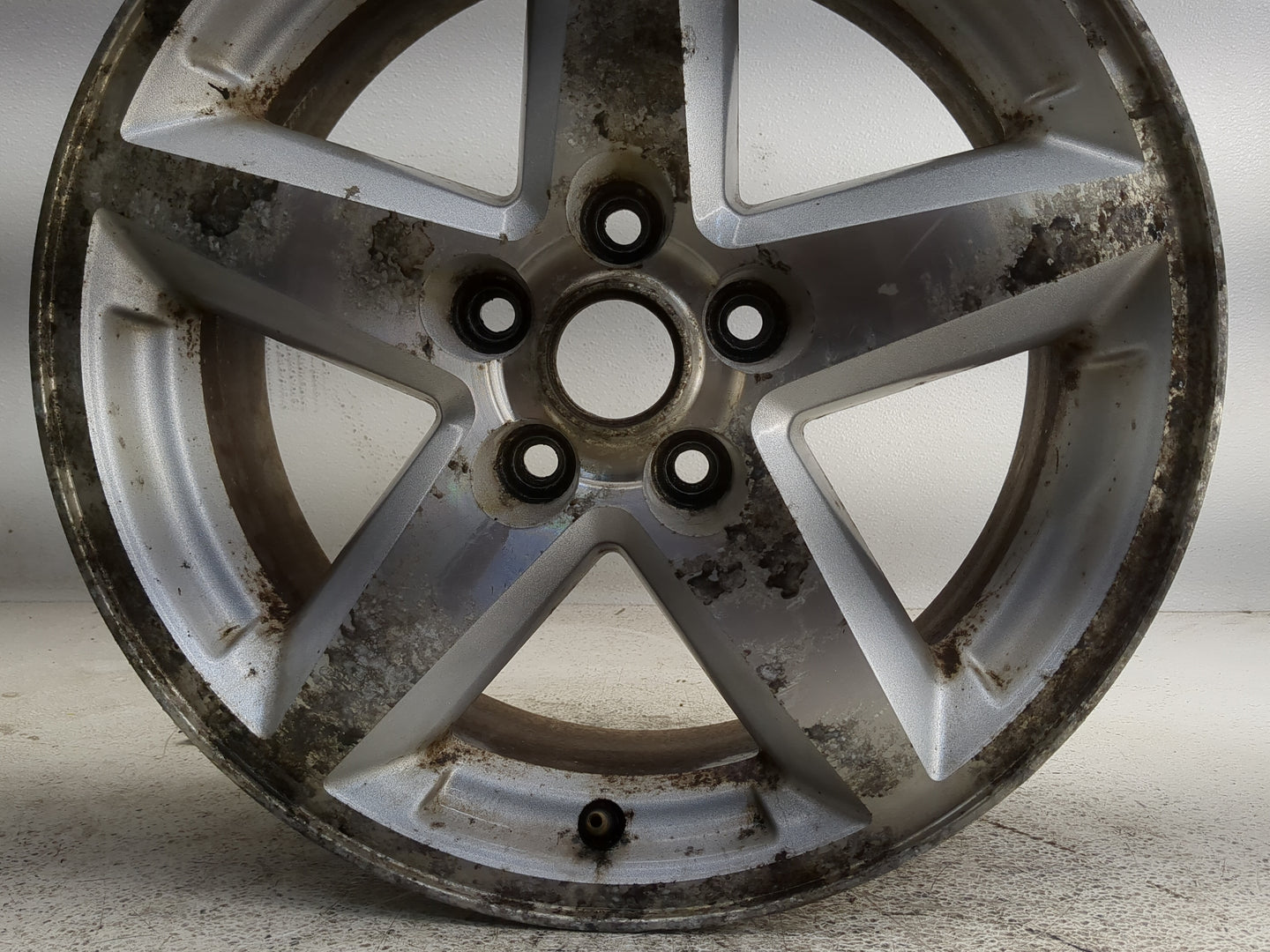 2008-2012 Jeep Liberty Oem Wheel Rim 1318385 - Oemusedautoparts1.com