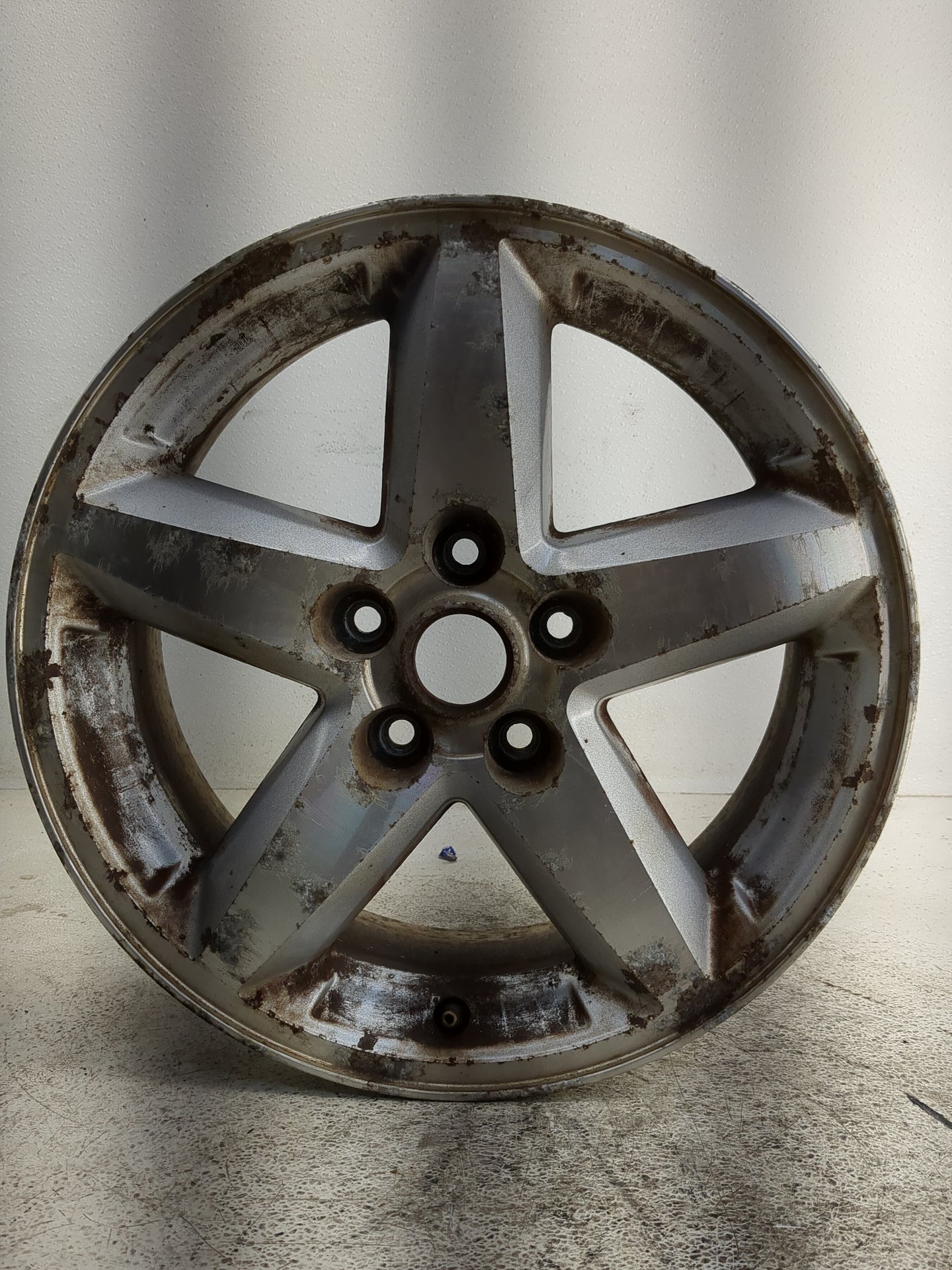 2008-2012 Jeep Liberty Oem Wheel Rim 1318386 - Oemusedautoparts1.com