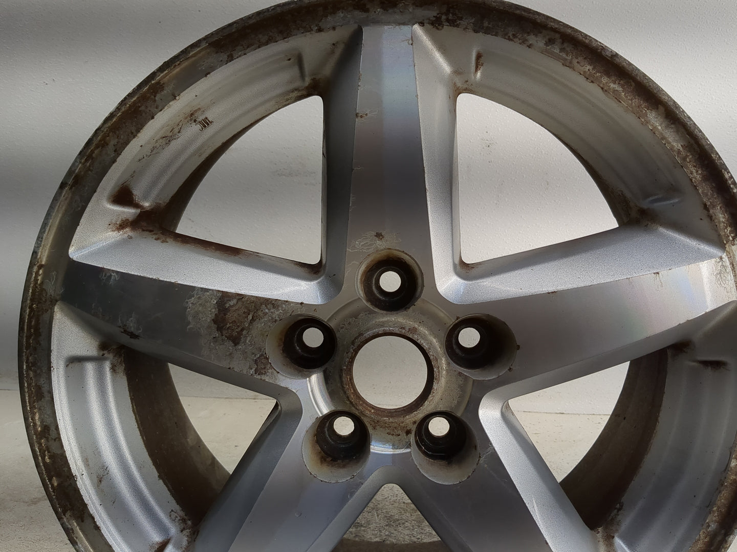 2008-2012 Jeep Liberty Oem Wheel Rim 1318387 - Oemusedautoparts1.com