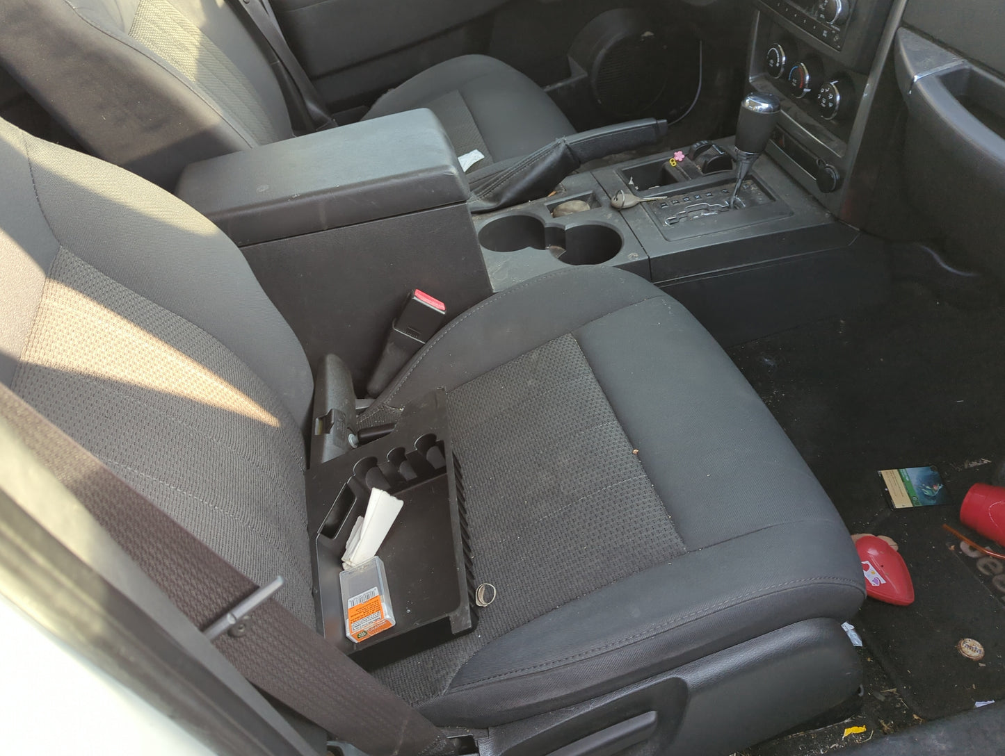 2008-2012 Jeep Liberty Passenger Front Seat Oem 1369860 - Oemusedautoparts1.com