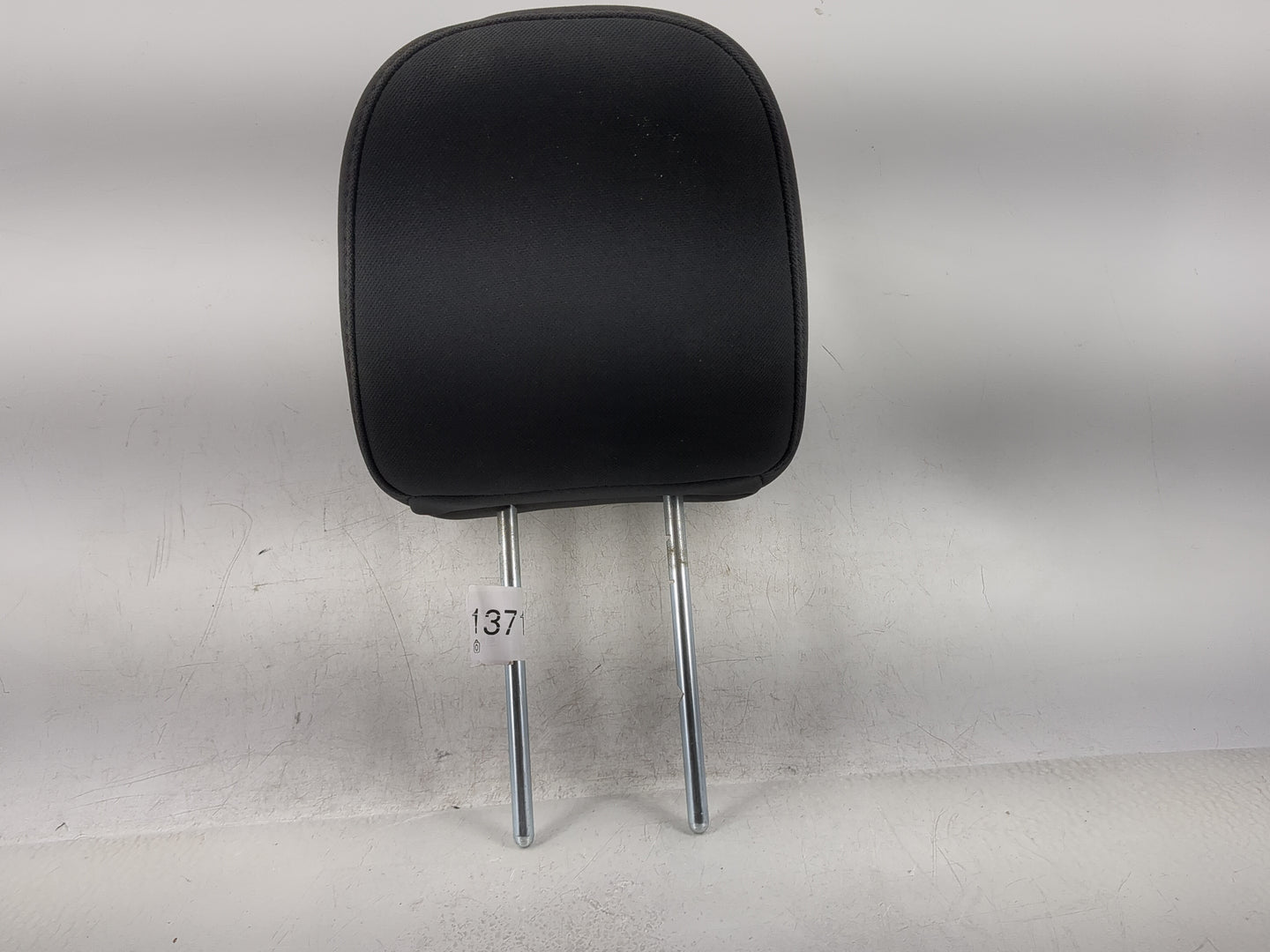 2008-2012 Jeep Liberty Headrest Head Rest Rear Seat Fits Fits 2008 2009 2010 2011 2012 OEM Used Auto Parts - Oemusedautopart