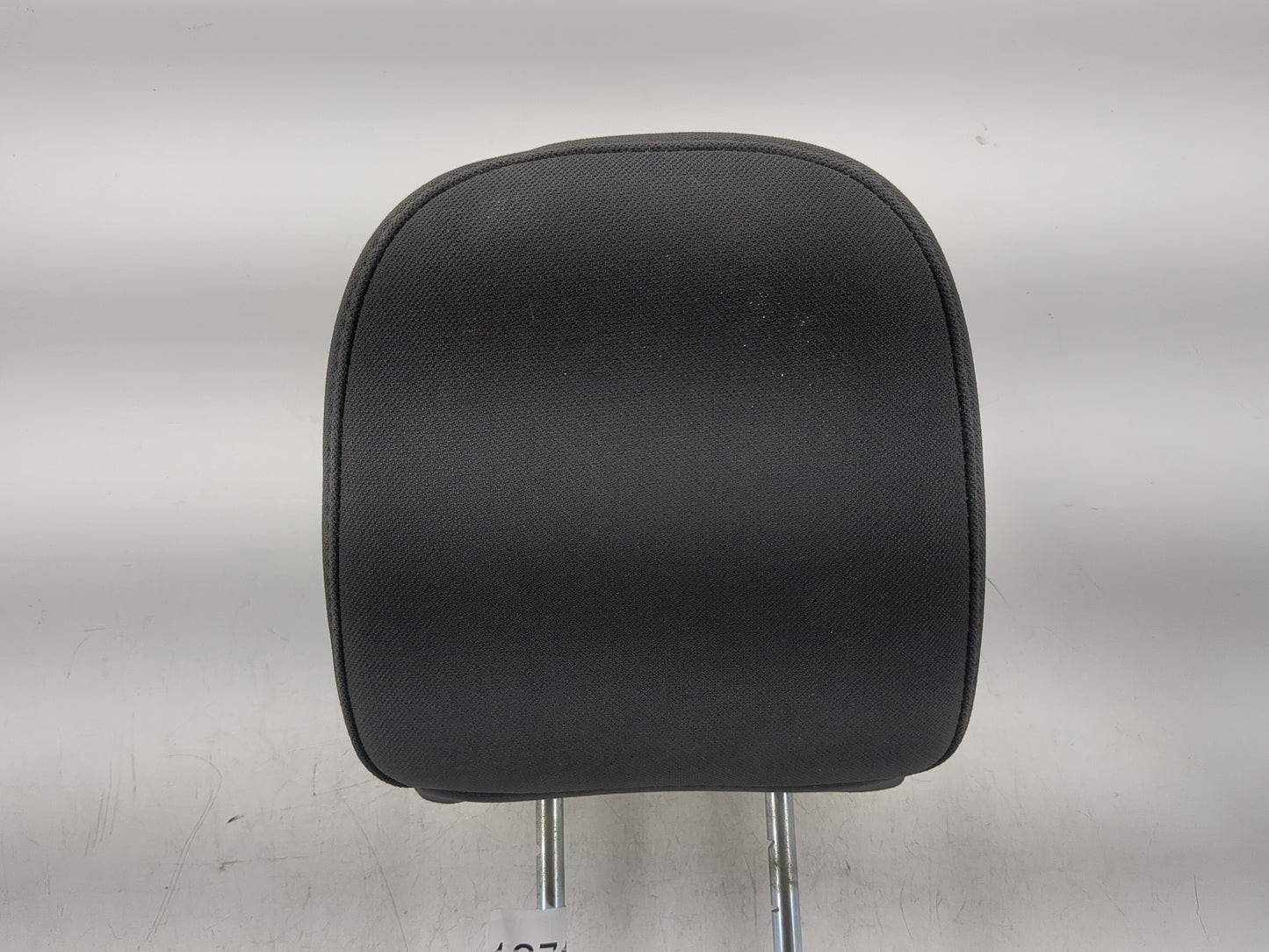 2008-2012 Jeep Liberty Headrest Head Rest Rear Seat Fits Fits 2008 2009 2010 2011 2012 OEM Used Auto Parts - Oemusedautopart