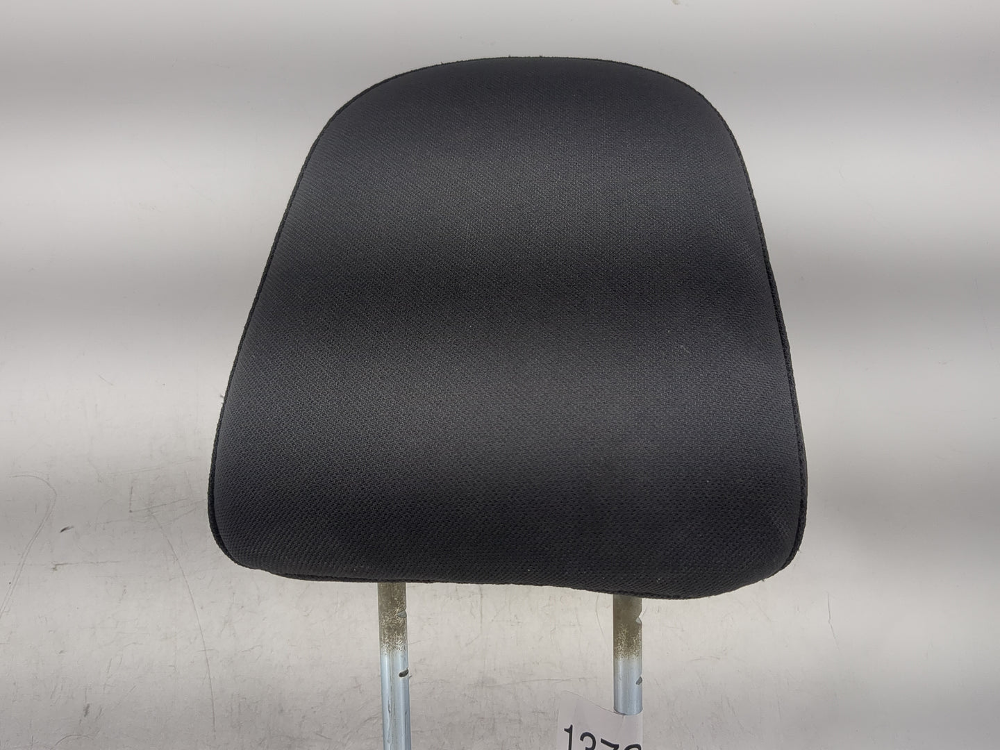 2008-2012 Jeep Liberty Headrest Head Rest Rear Seat Fits Fits 2008 2009 2010 2011 2012 OEM Used Auto Parts - Oemusedautopart