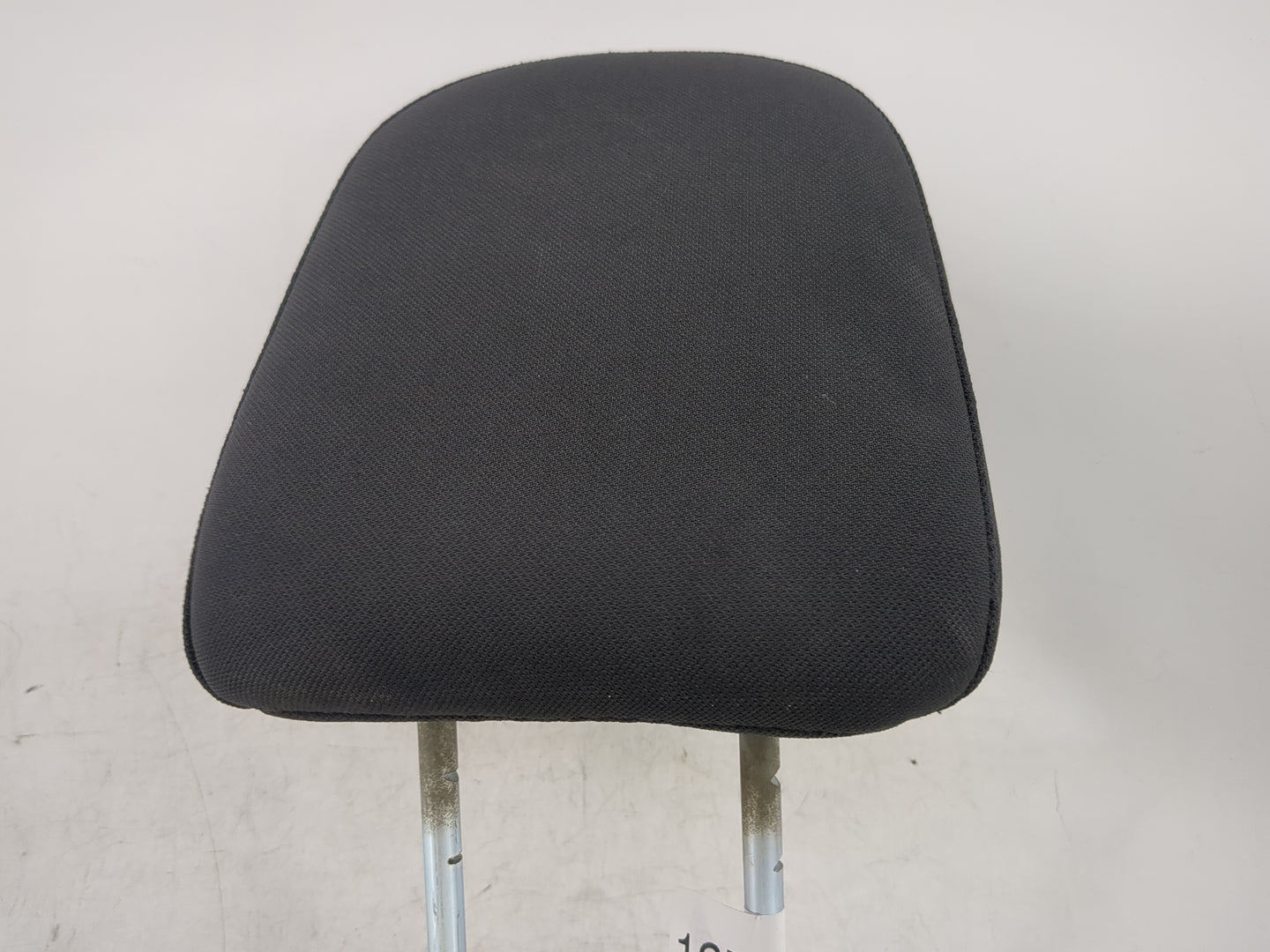 2008-2012 Jeep Liberty Headrest Head Rest Rear Seat Fits Fits 2008 2009 2010 2011 2012 OEM Used Auto Parts - Oemusedautopart