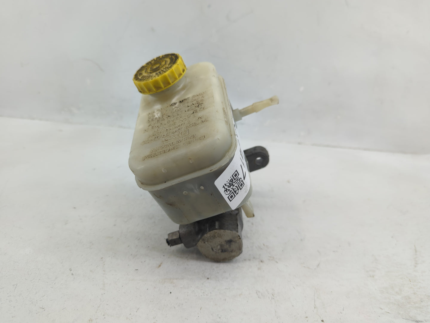 2008-2011 Jeep Liberty Brake Master Cylinder - Oemusedautoparts1.com
