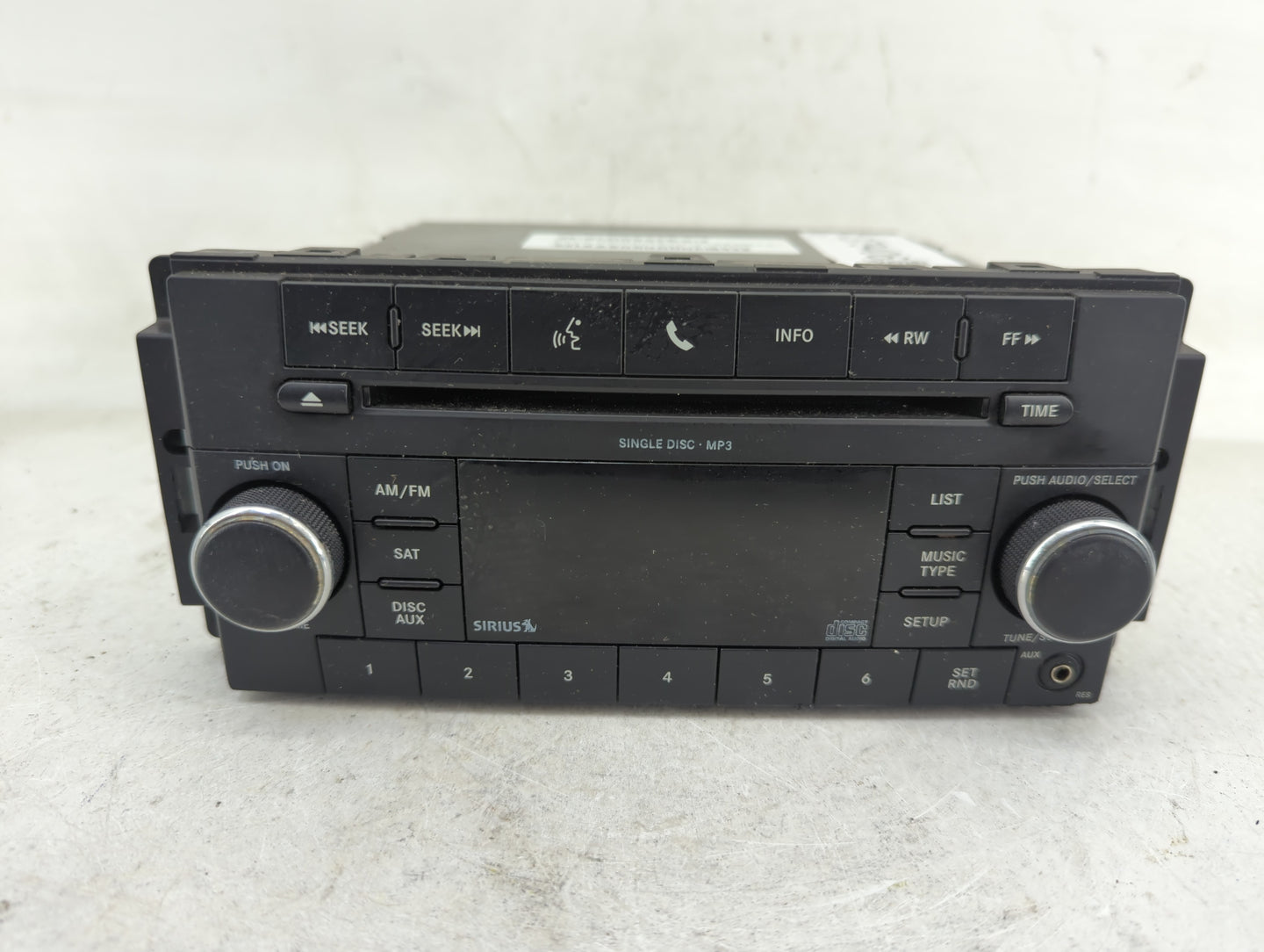 2009-2011 Jeep Liberty Radio AM FM Cd Player Receiver Replacement P/N:05091117AC Fits Fits 2008 2009 2010 2011 OEM Used Auto