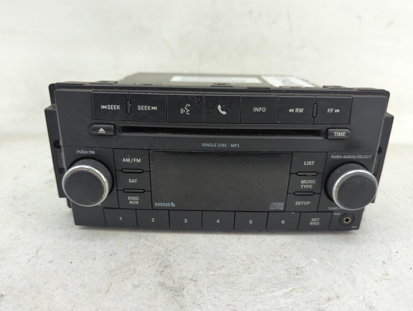 2009-2011 Jeep Liberty Radio AM FM Cd Player Receiver Replacement P/N:05091117AC Fits Fits 2008 2009 2010 2011 OEM Used Auto