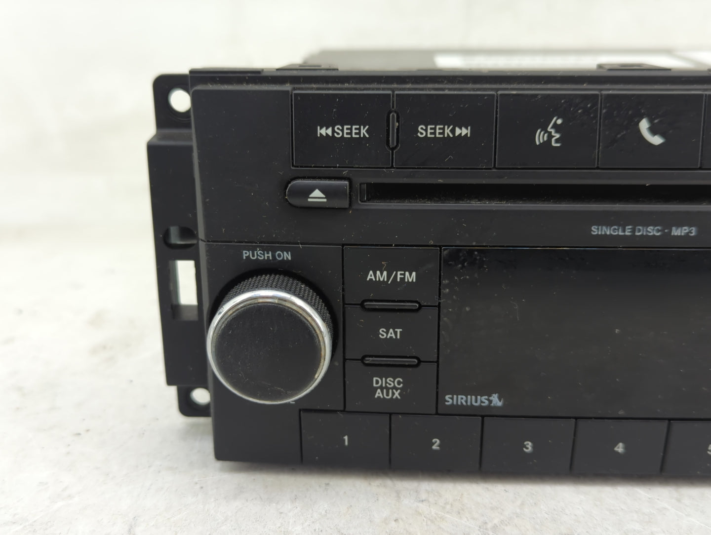 2009-2011 Jeep Liberty Radio AM FM Cd Player Receiver Replacement P/N:05091117AC Fits Fits 2008 2009 2010 2011 OEM Used Auto
