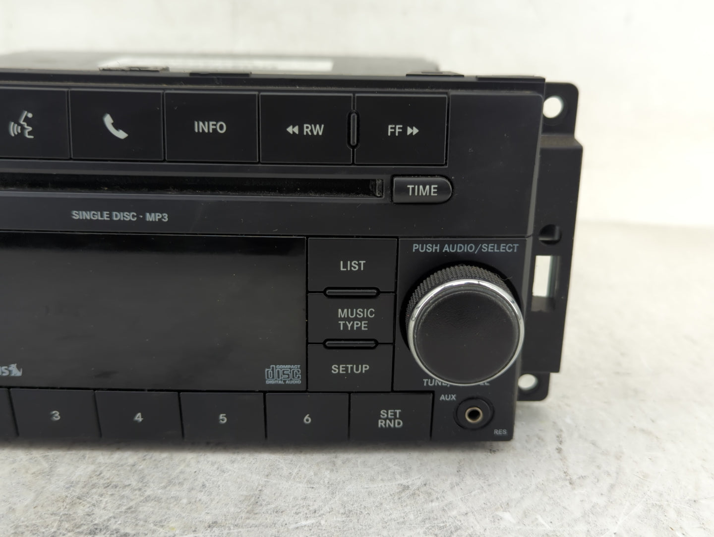2009-2011 Jeep Liberty Radio AM FM Cd Player Receiver Replacement P/N:P05091228AD Fits Fits 2008 2009 2010 2011 OEM Used Aut