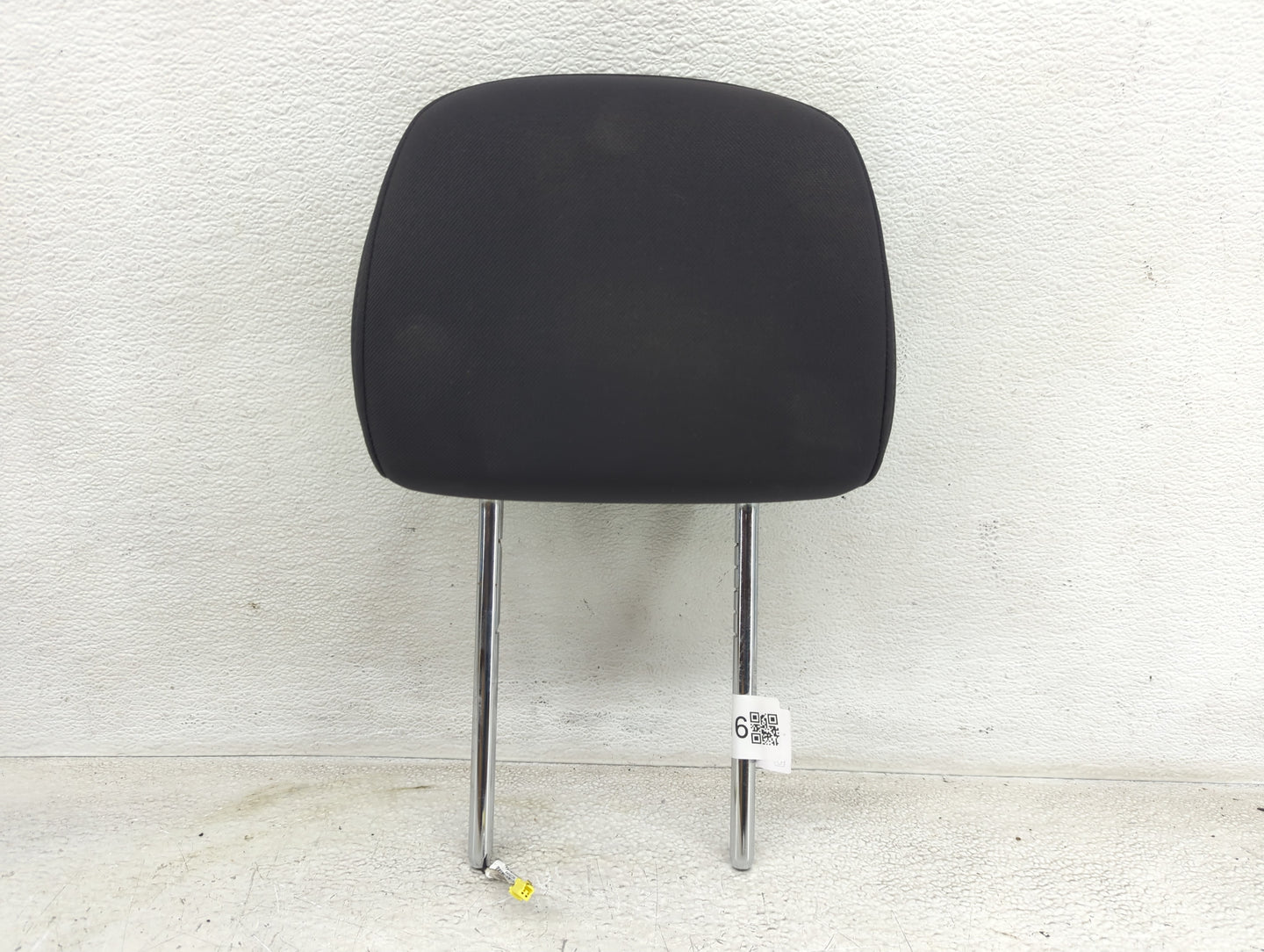 2008-2012 Jeep Liberty Headrest Head Rest Front Driver Passenger Seat - Oemusedautoparts1.com