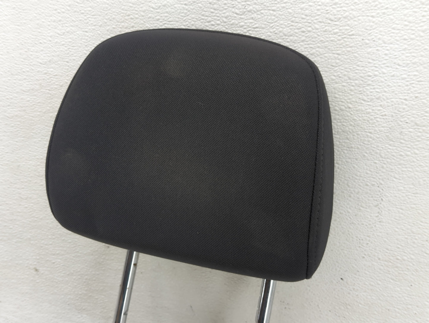 2008-2012 Jeep Liberty Headrest Head Rest Front Driver Passenger Seat - Oemusedautoparts1.com