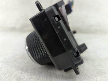 2010-2012 Jeep Liberty Climate Control Module Temperature AC/Heater Replacement P/N:55111943AD Fits Fits 2010 2011 2012 OEM Used Auto Parts