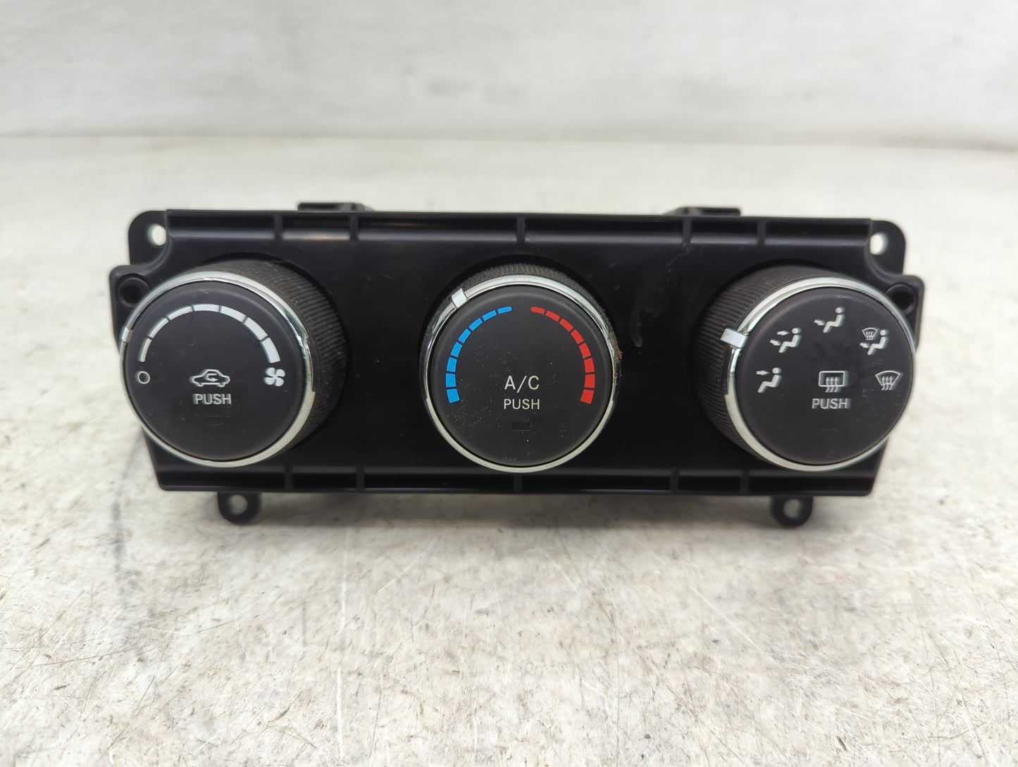 2010-2012 Jeep Liberty Climate Control Module Temperature AC/Heater Replacement P/N:55111943AD Fits Fits 2010 2011 2012 OEM 