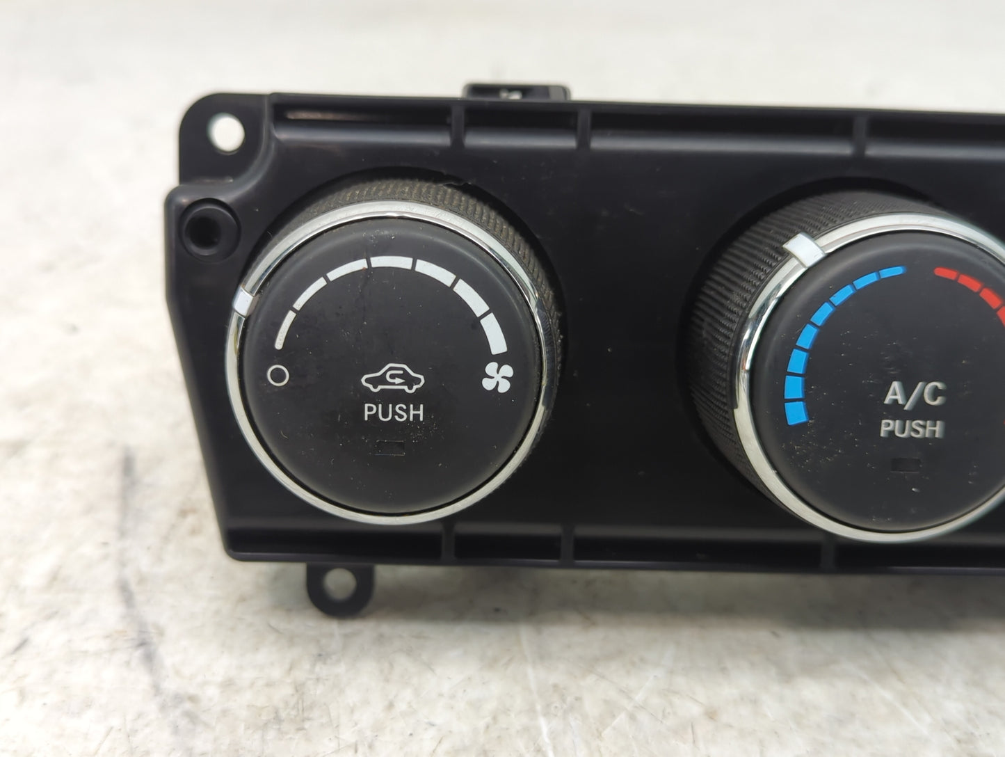 2010-2012 Jeep Liberty Climate Control Module Temperature AC/Heater Replacement P/N:55111943AD Fits Fits 2010 2011 2012 OEM 