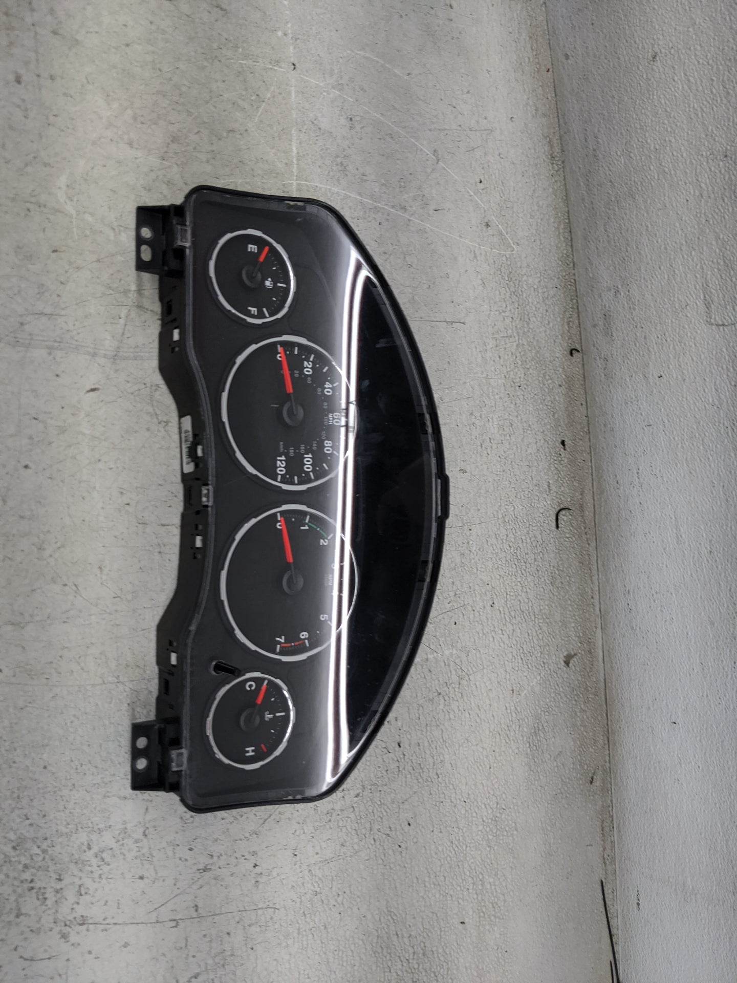 2011 Jeep Liberty Instrument Cluster Speedometer Gauges P/N:P05172920AC T98OI3000A6E69 Miles: Fits OEM Used Auto Parts - Oem