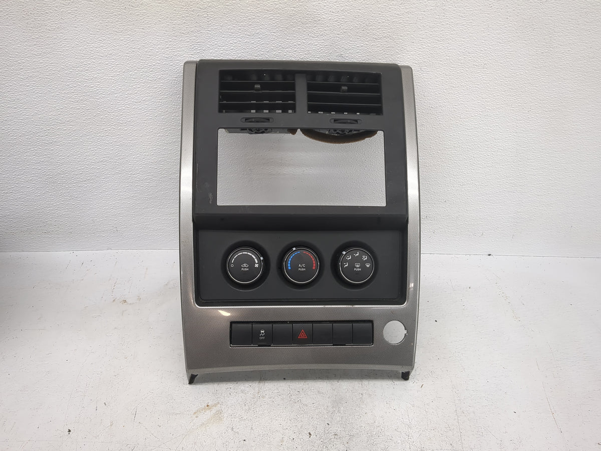 2010-2012 Jeep Liberty Climate Control Module Temperature AC/Heater Replacement P/N:P55111943AD Fits Fits 2010 2011 2012 OEM