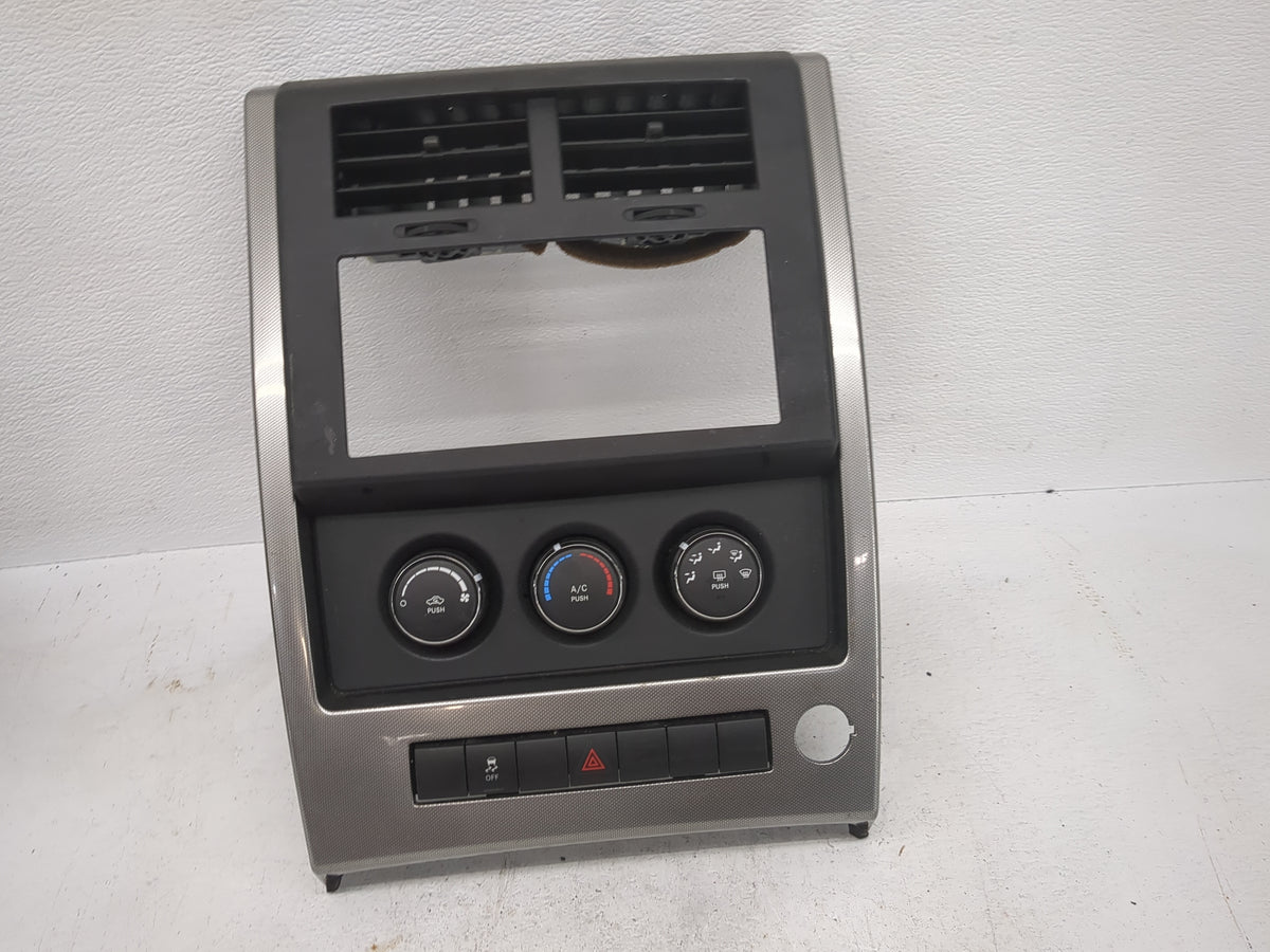 2010-2012 Jeep Liberty Climate Control Module Temperature AC/Heater Replacement P/N:P55111943AD Fits Fits 2010 2011 2012 OEM
