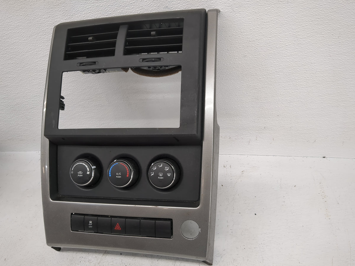 2010-2012 Jeep Liberty Climate Control Module Temperature AC/Heater Replacement P/N:P55111943AD Fits Fits 2010 2011 2012 OEM
