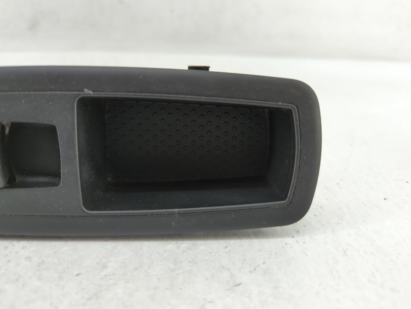 2008-2012 Jeep Liberty Passenger Right Power Window Switch - Oemusedautoparts1.com