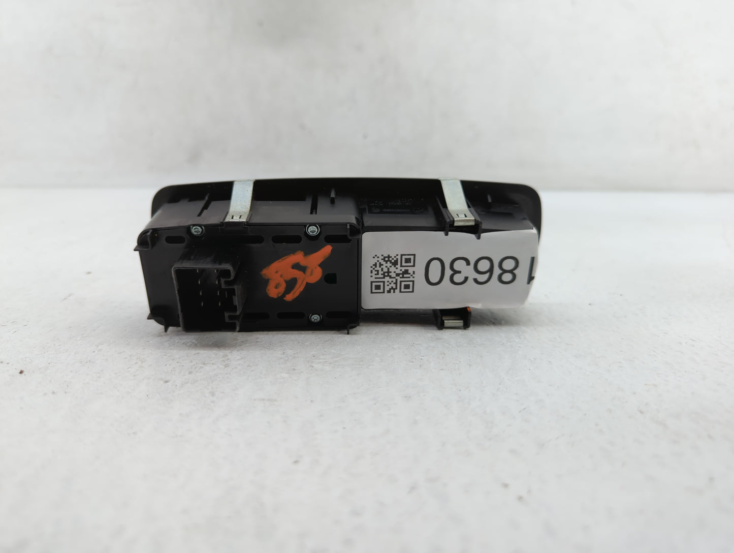 2008-2012 Jeep Liberty Passenger Right Power Window Switch - Oemusedautoparts1.com