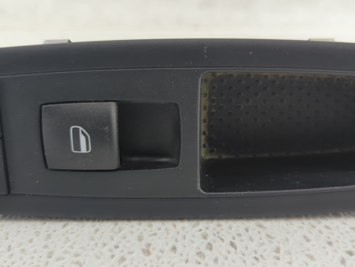 2011 Jeep Liberty Passenger Right Power Window Switch 04602540af - Oemusedautoparts1.com