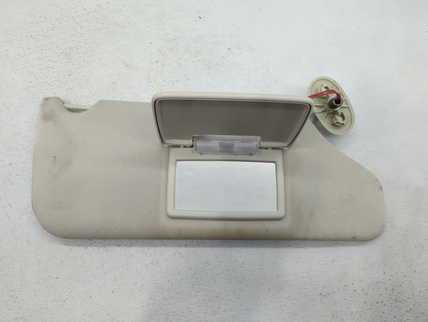 2008-2012 Jeep Liberty Sun Visor Shade Replacement Passenger Right Mirror Fits Fits 2008 2009 2010 2011 2012 OEM Used Auto P
