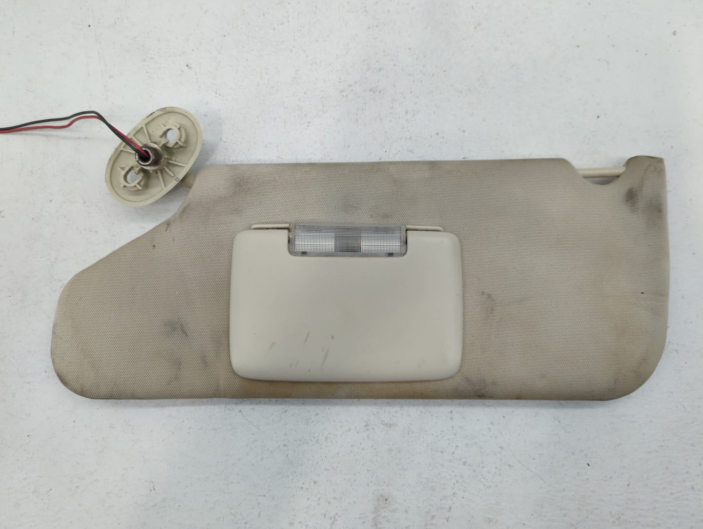 2008-2012 Jeep Liberty Sun Visor Shade Replacement Driver Left Mirror Fits Fits 2008 2009 2010 2011 2012 OEM Used Auto Parts