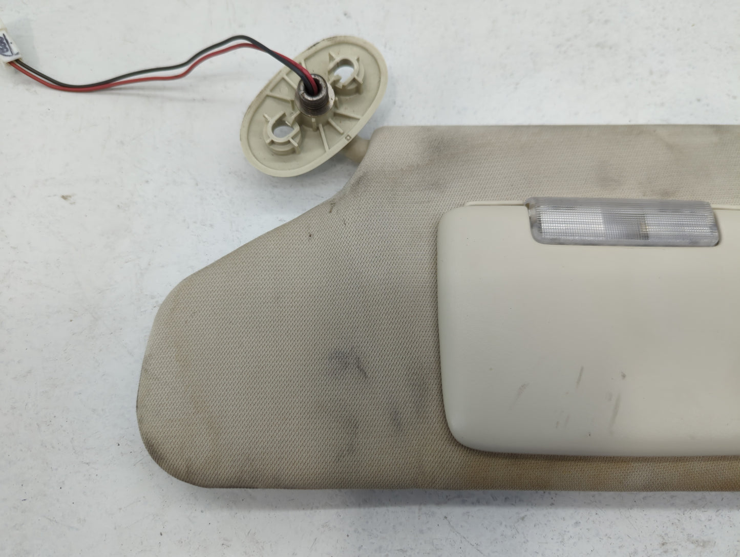 2008-2012 Jeep Liberty Sun Visor Shade Replacement Driver Left Mirror Fits Fits 2008 2009 2010 2011 2012 OEM Used Auto Parts