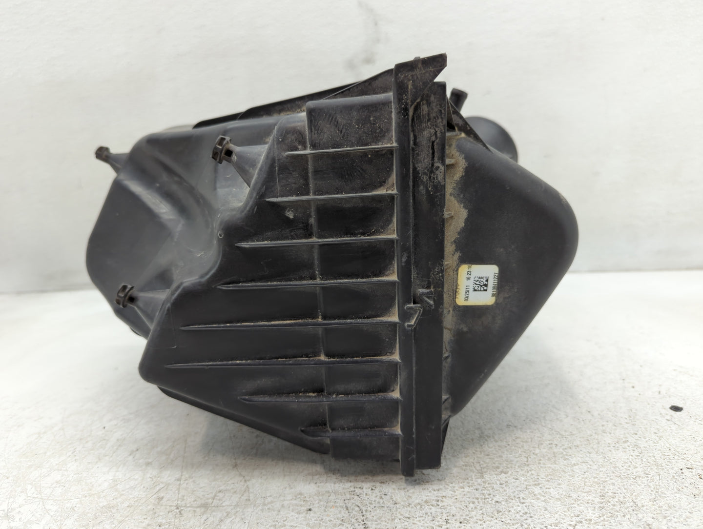 2008-2012 Jeep Liberty Air Cleaner Intake-duct Hose Tube - Oemusedautoparts1.com