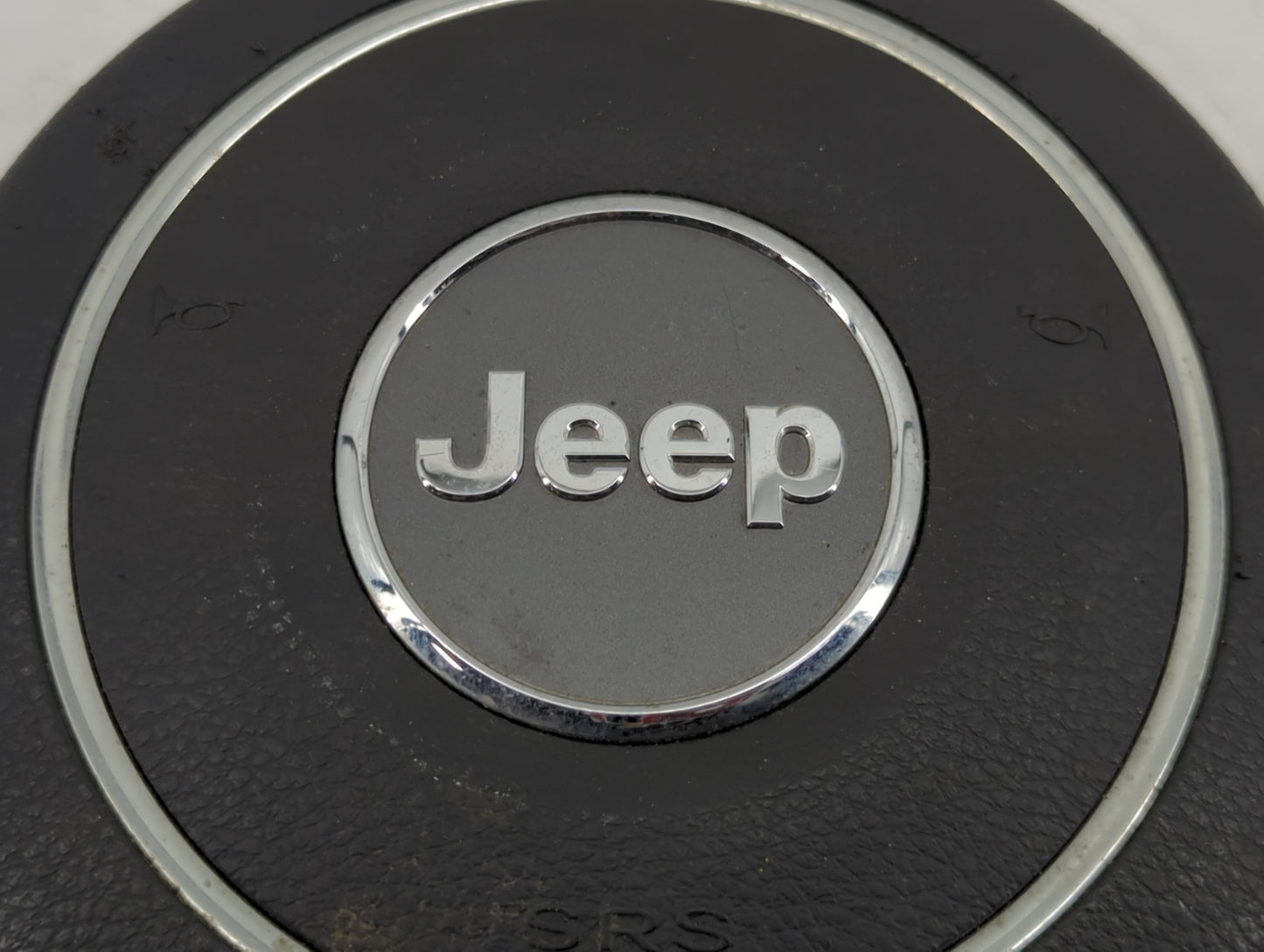 2011-2011 Jeep Liberty Air Bag Driver Left Steering Wheel Mounted - Oemusedautoparts1.com