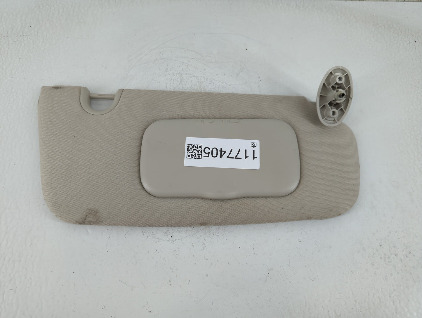 2010-2017 Jeep Patriot Sun Visor Shade Replacement Passenger Right Mirror Fits Fits 2010 2011 2012 2013 2014 2015 2016 2017 