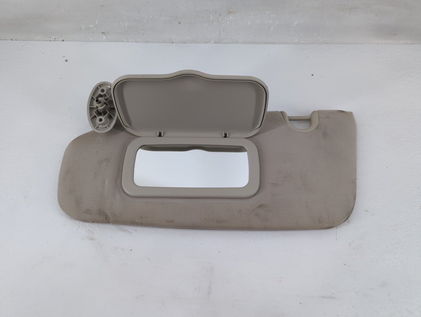 2010-2017 Jeep Patriot Sun Visor Shade Replacement Driver Left Mirror Fits Fits 2010 2011 2012 2013 2014 2015 2016 2017 OEM 