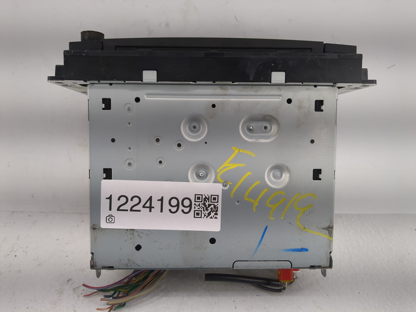 2011-2012 Jeep Patriot Radio AM FM Cd Player Receiver Replacement Fits Fits 2011 2012 OEM Used Auto Parts - Oemusedautoparts