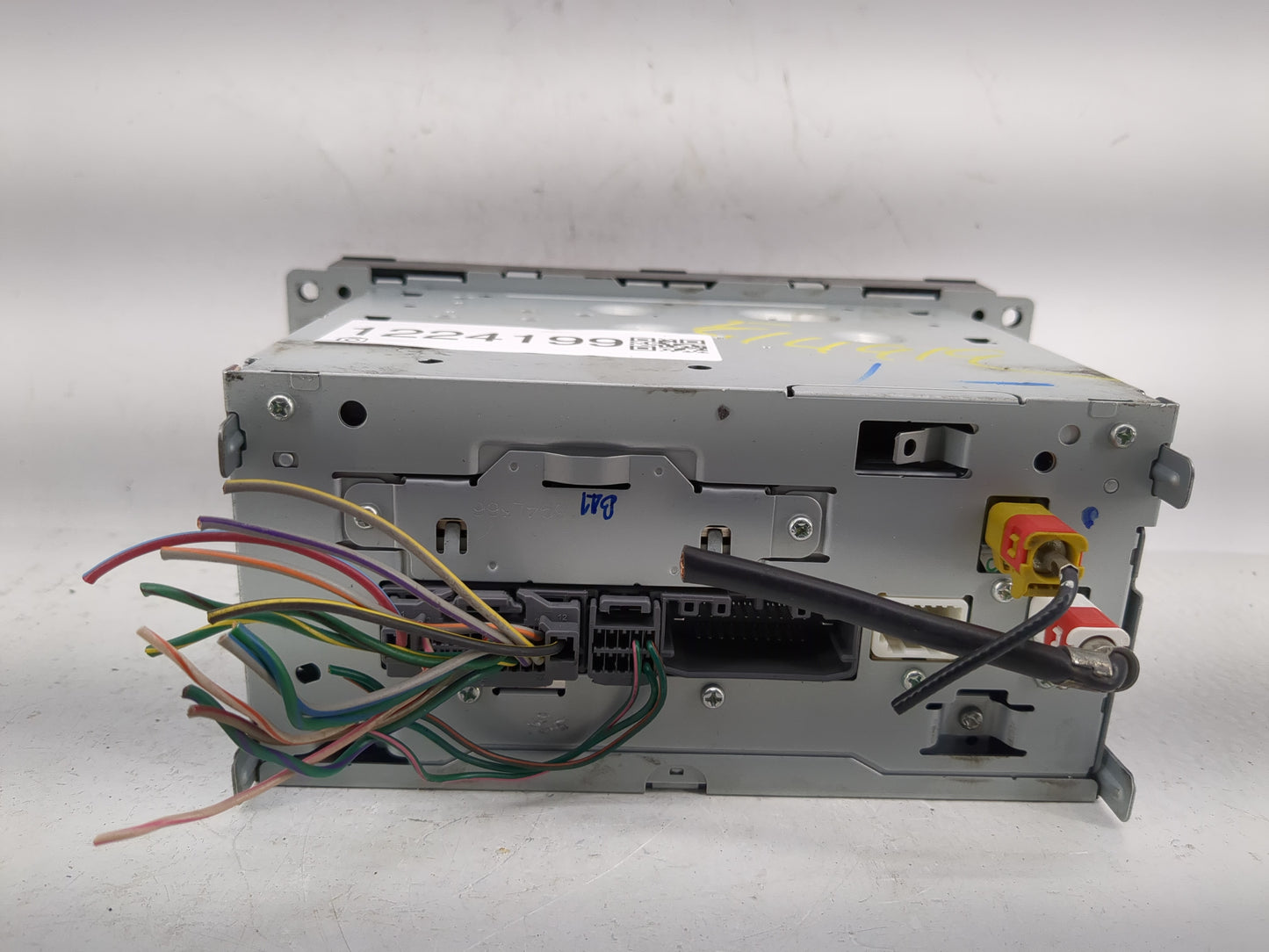 2011-2012 Jeep Patriot Radio AM FM Cd Player Receiver Replacement Fits Fits 2011 2012 OEM Used Auto Parts - Oemusedautoparts