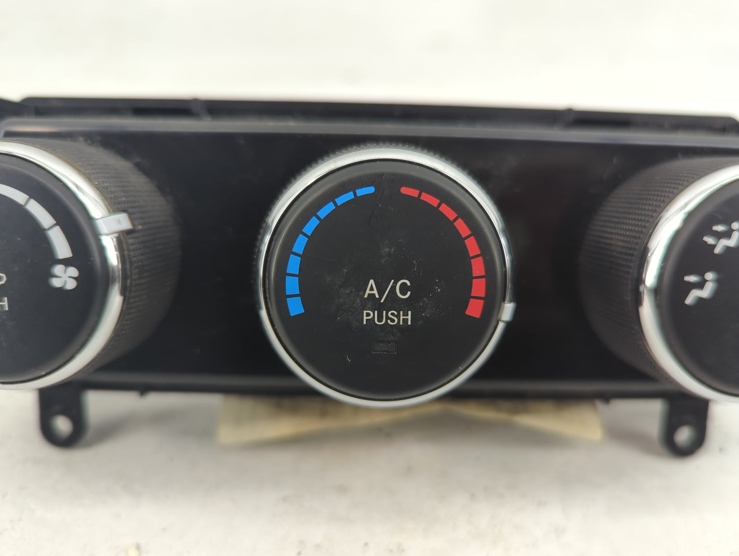 2011-2017 Jeep Patriot Climate Control Module Temperature AC/Heater Replacement P/N:P55111278AC Fits OEM Used Auto Parts - O