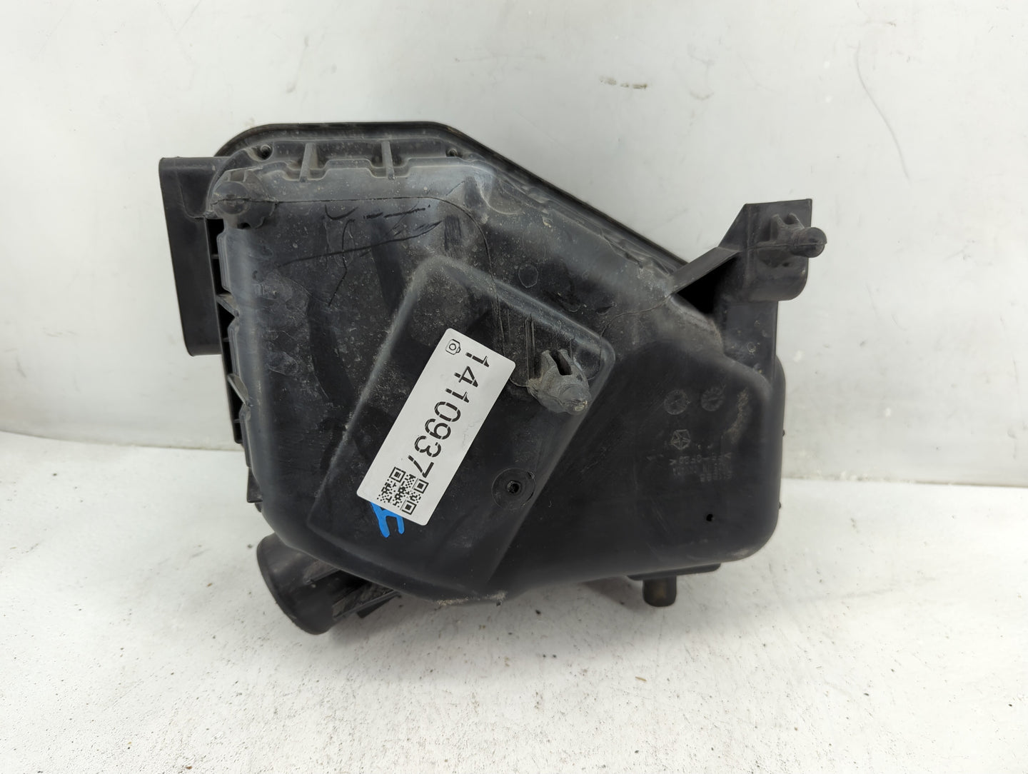 2011-2017 Jeep Patriot Air Cleaner Intake-duct Hose Tube - Oemusedautoparts1.com