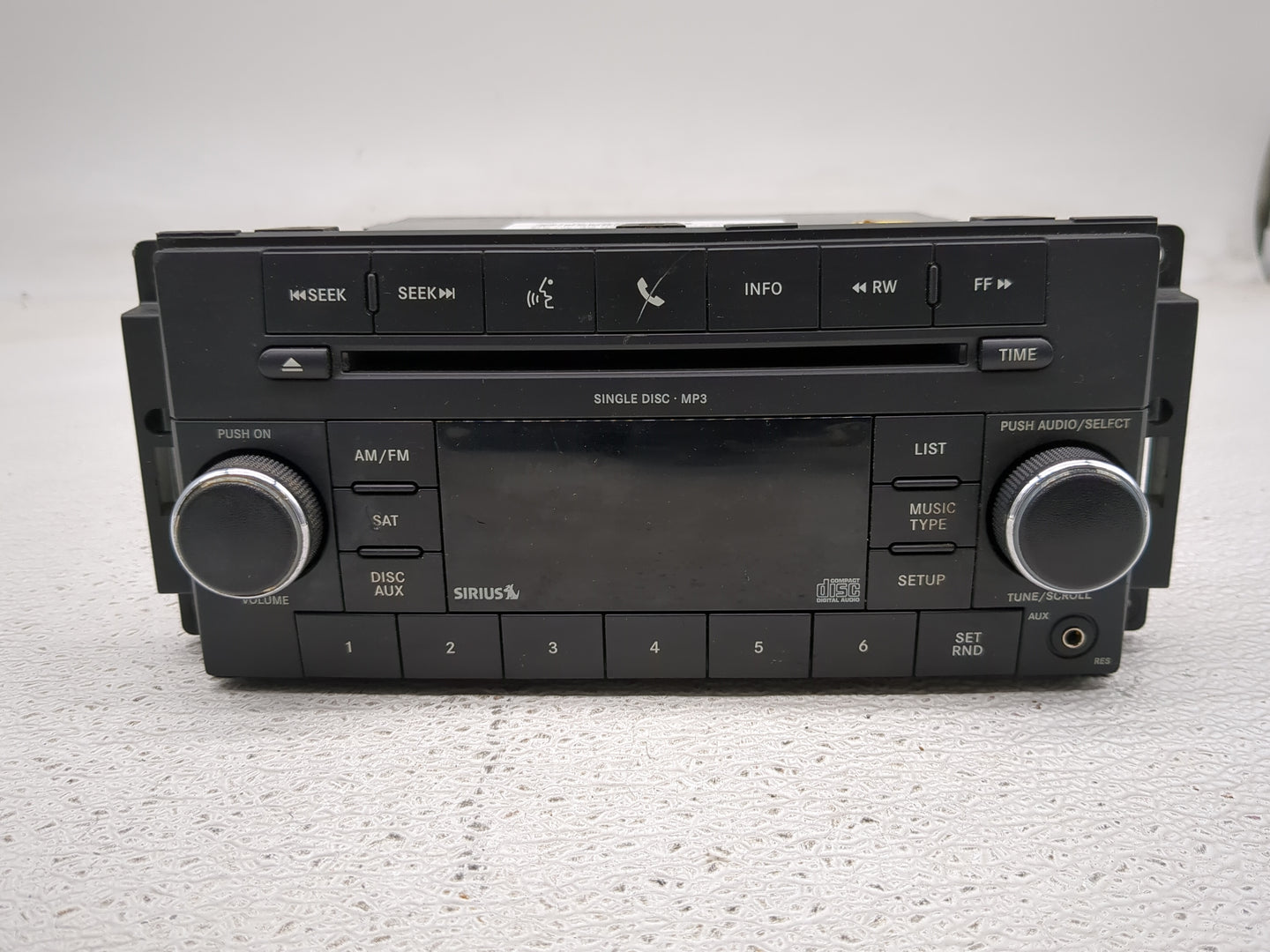2011-2012 Jeep Patriot Radio AM FM Cd Player Receiver Replacement P/N:P05091226AC Fits Fits 2011 2012 OEM Used Auto Parts - 