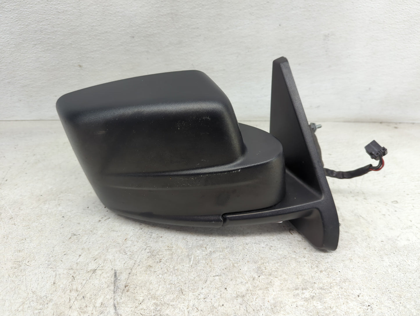 2007-2017 Jeep Patriot Passenger Side View Mirror - Right Door Mirror OEM Used - Oemusedautoparts1.com