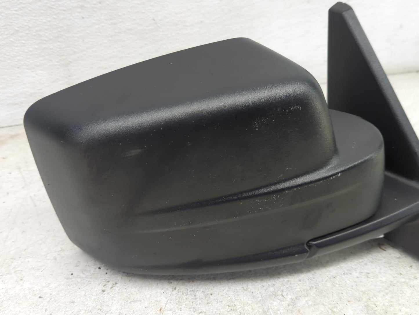 2007-2017 Jeep Patriot Passenger Side View Mirror - Right Door Mirror OEM Used - Oemusedautoparts1.com