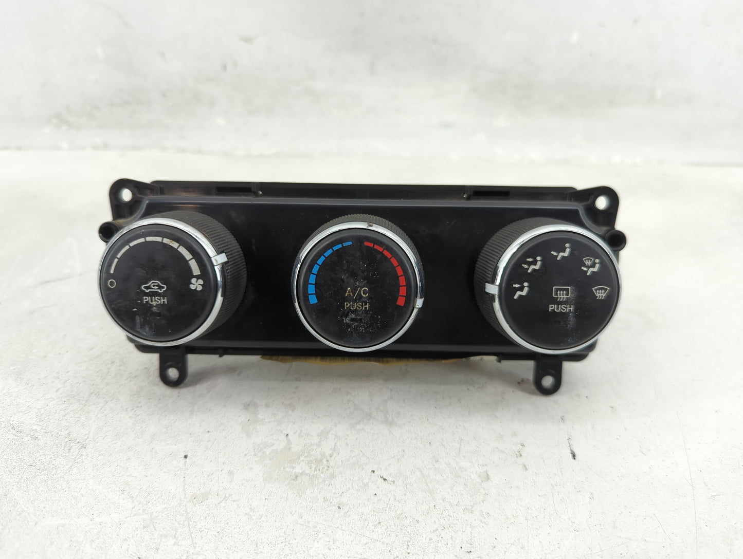 2011-2017 Jeep Patriot Climate Control Module Temperature AC/Heater Replacement P/N:P55111278AC Fits OEM Used Auto Parts - O