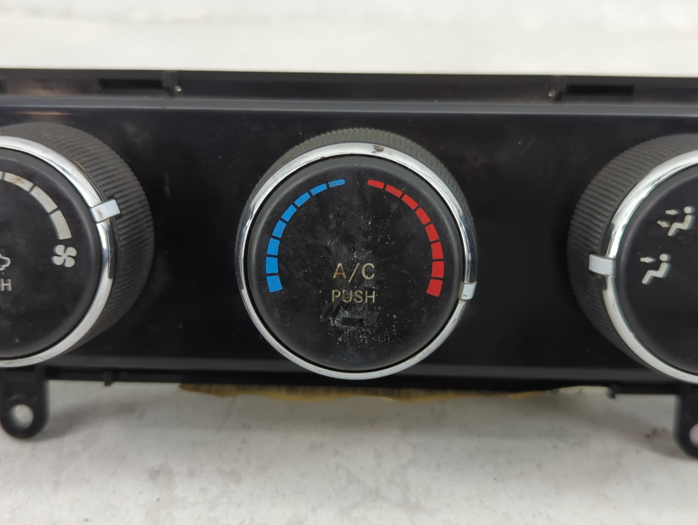 2011-2017 Jeep Patriot Climate Control Module Temperature AC/Heater Replacement P/N:P55111278AC Fits OEM Used Auto Parts - O
