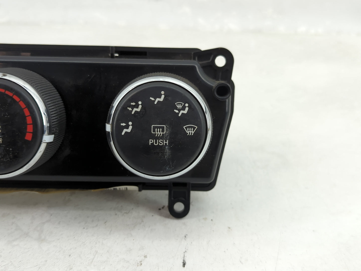2011-2017 Jeep Patriot Climate Control Module Temperature AC/Heater Replacement P/N:P55111278AC Fits OEM Used Auto Parts - O