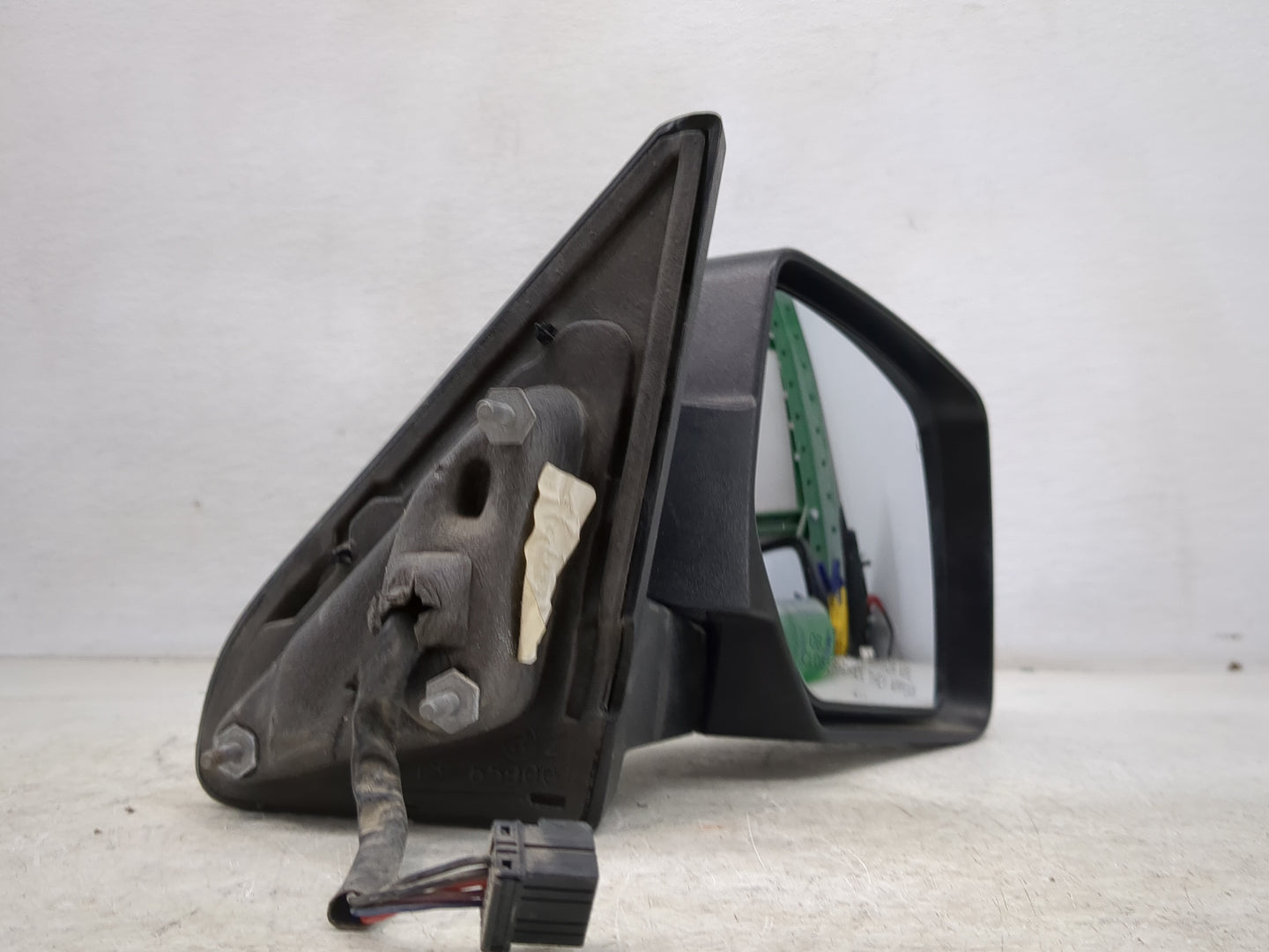 2007-2012 Jeep Patriot Passenger Side View Mirror - Right Door Mirror OEM Used - Oemusedautoparts1.com