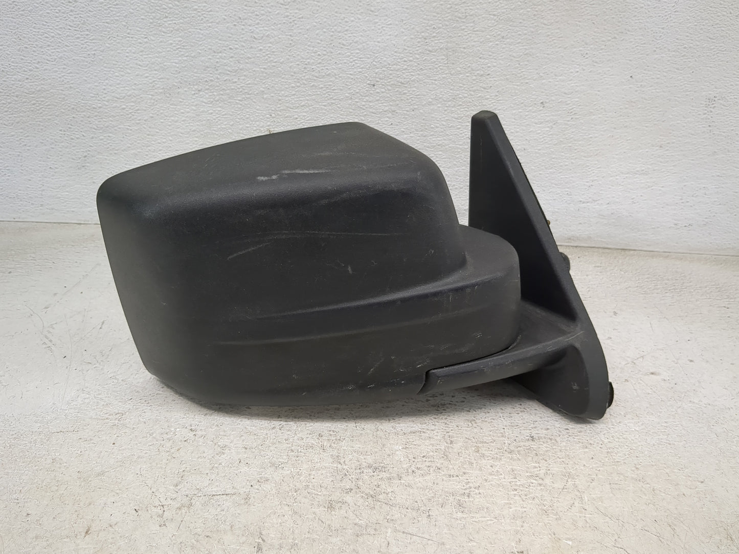 2007-2012 Jeep Patriot Passenger Side View Mirror - Right Door Mirror OEM Used - Oemusedautoparts1.com