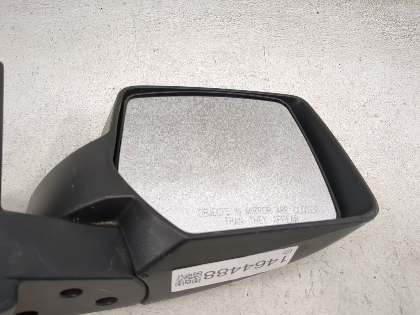 2007-2012 Jeep Patriot Passenger Side View Mirror - Right Door Mirror OEM Used - Oemusedautoparts1.com